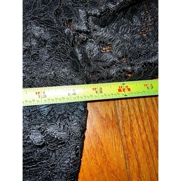 New Express Lace Puff Sleeve Fit And Flare Dress Size 0 Retail $98 Color black - Picture 7 of 8